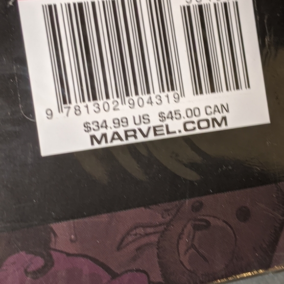 Marvel Comic Books Bundle - Picture 4 of 7